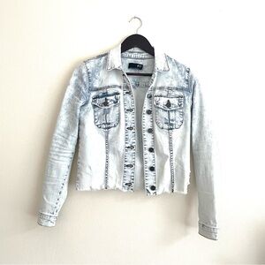 Acid Wash Fitted Distressed Denim Jacket by Kut from the Kloth